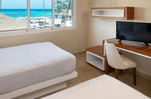 Todo Incluido Presidential Suites Punta Cana Suite vista mer